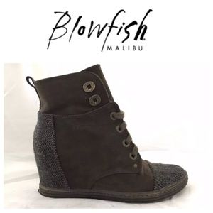 BLOWFISH 1728 Vintage Suede Wedge Boots Heels Shoe